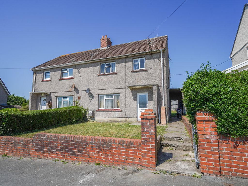 3 bed semidetached house for sale in Llanyrnewydd, Penclawdd, Swansea