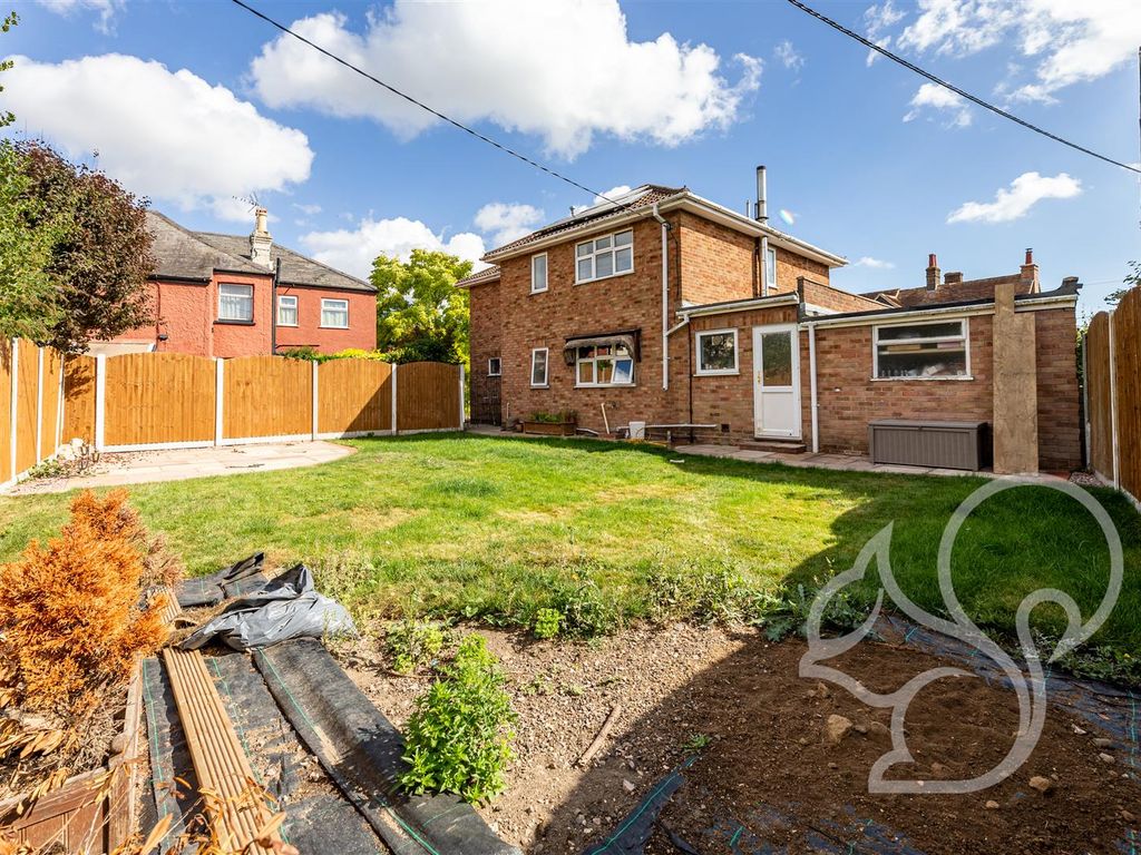 4 bed detached house for sale in Rectory Road, Wrabness, Manningtree