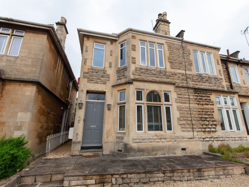 Crescent Gardens, Bath BA1  