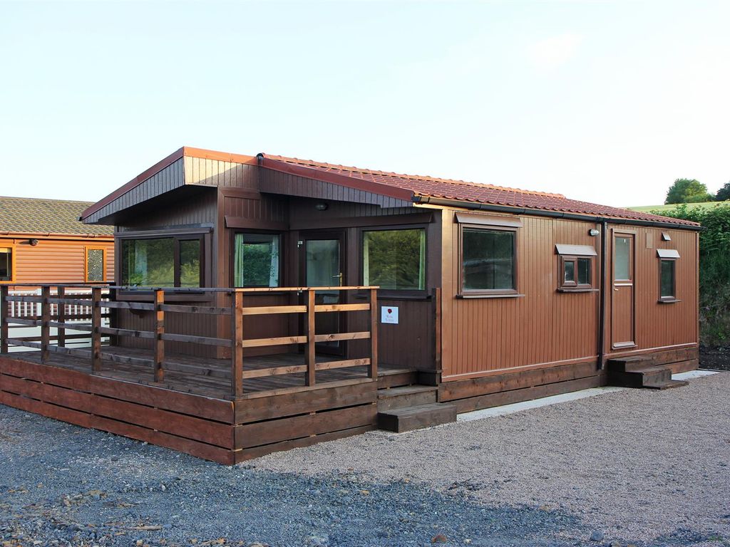 2 bed detached bungalow for sale in Pont Robert, Meifod SY22, £38,500