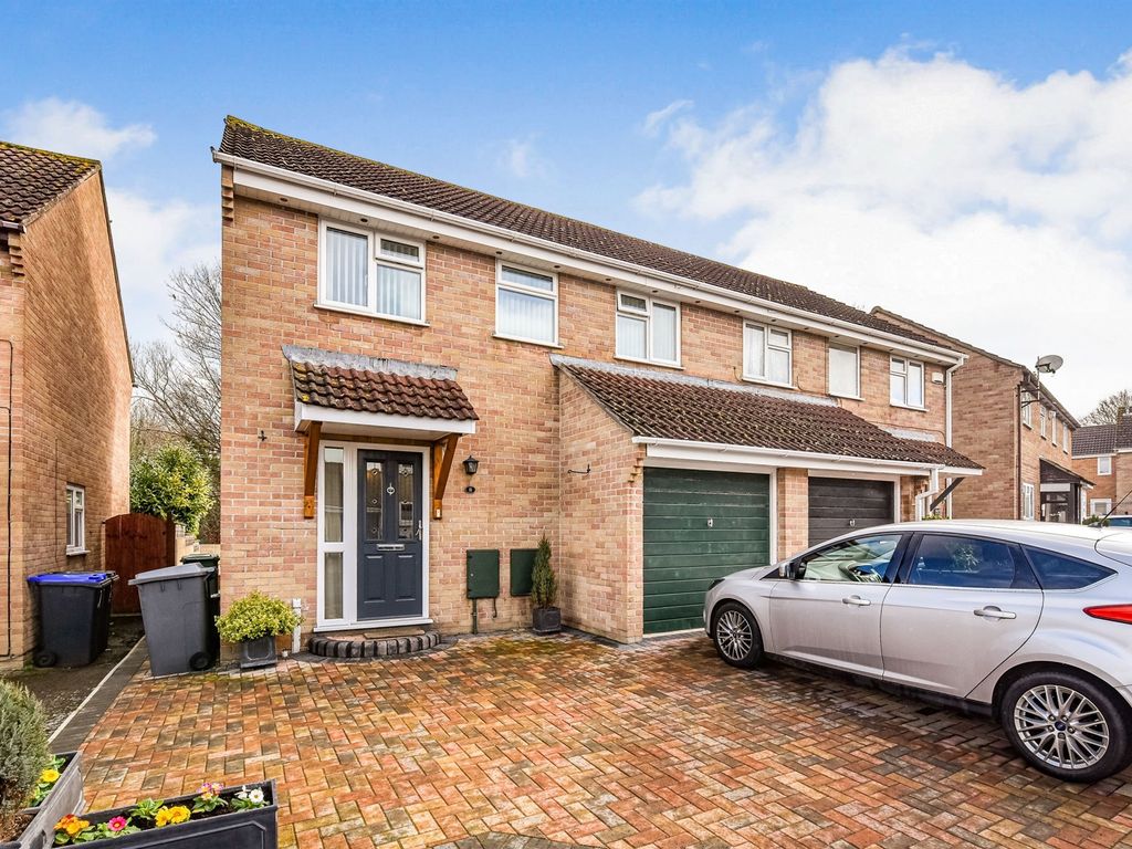3 bed semidetached house for sale in Indigo Gardens, Westbury BA13