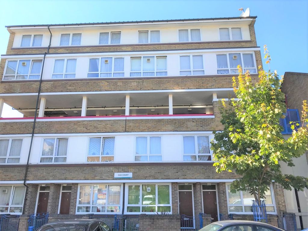 2 bed flat to rent in Sumner Road, Peckham SE15, £1,400 pcm Zoopla