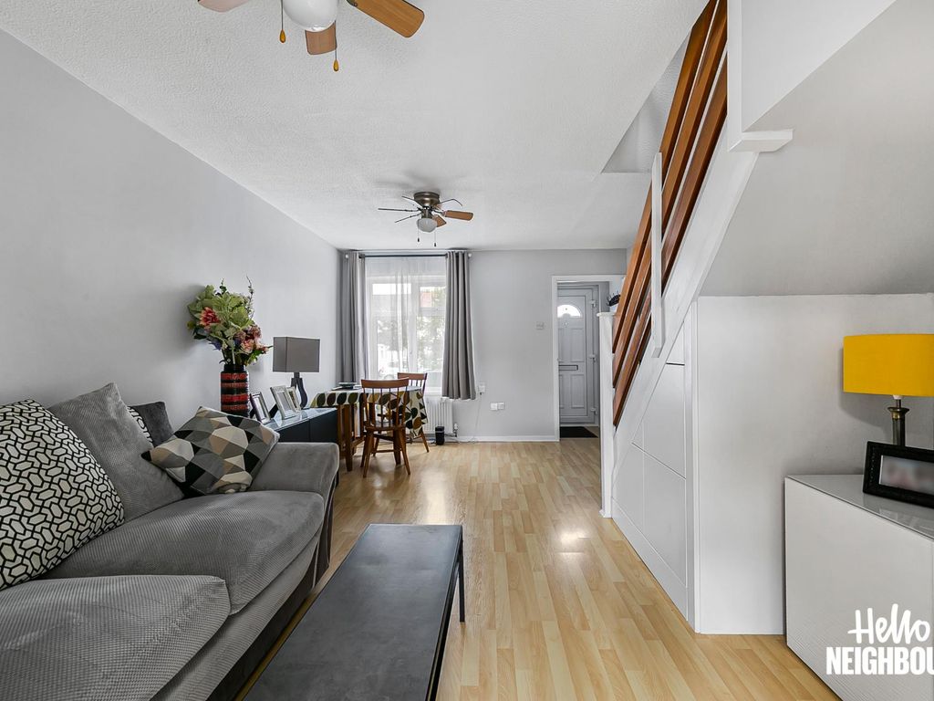 2 bed terraced house to rent in Kenmore Avenue, Harrow HA3 Zoopla