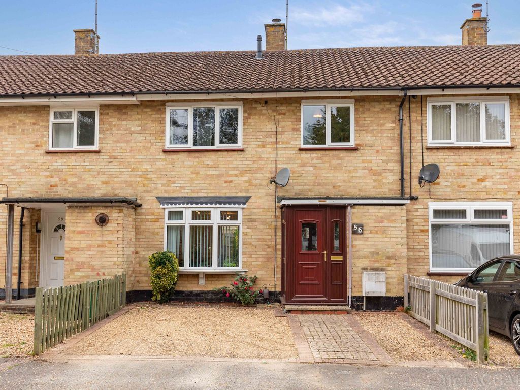 3 bed terraced house for sale in The Birches, Crawley RH10, £375,000 Zoopla