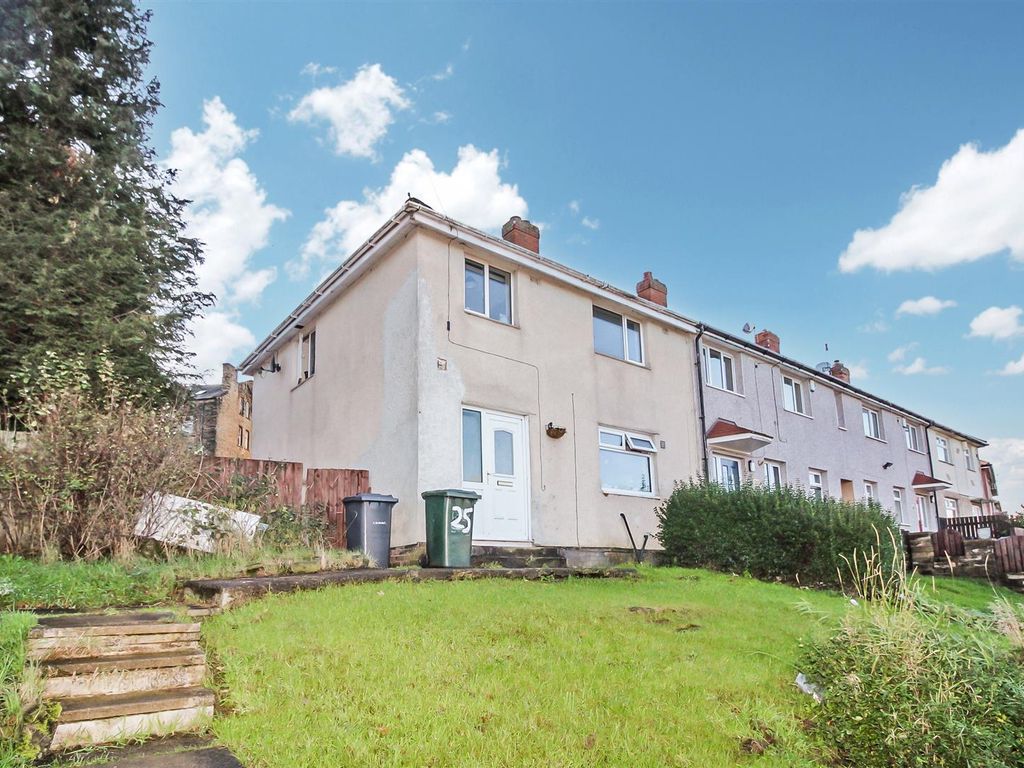 3 bed terraced house for sale in Stonegate Road, Idle, Bradford BD10