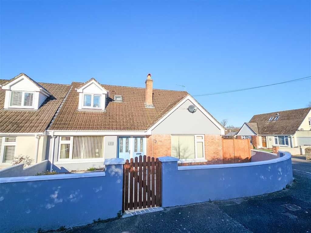 4 bed semidetached house for sale in Cherry Grove, Barnstaple EX32, £
