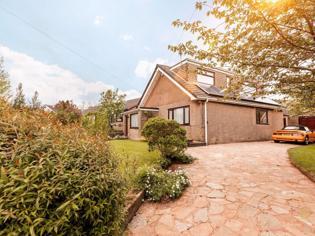 3 bed terraced house for sale in 11, Surrey Street, Accrington BB5, £