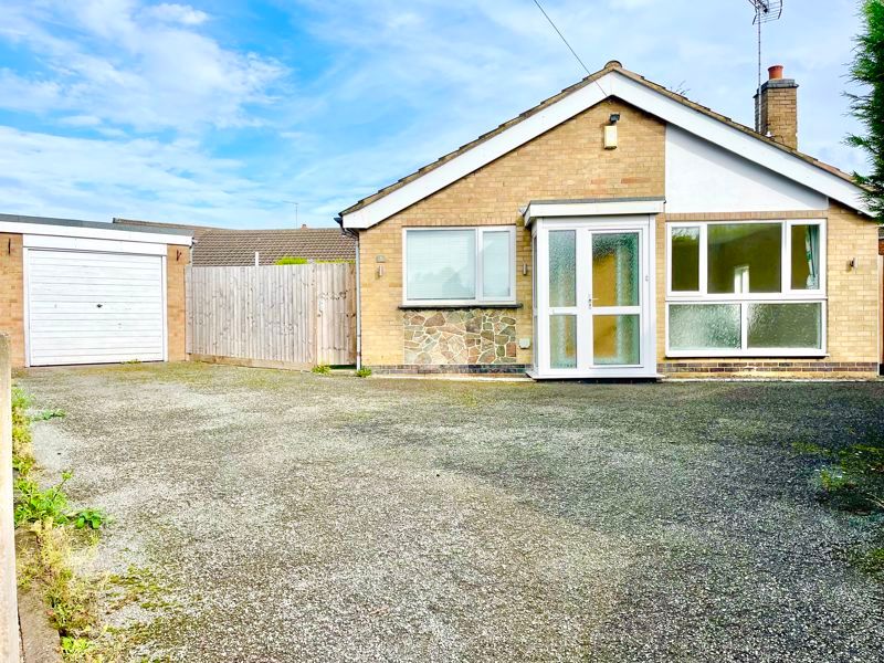 2 bed detached bungalow for sale in Tavistock Close, Hugglescote