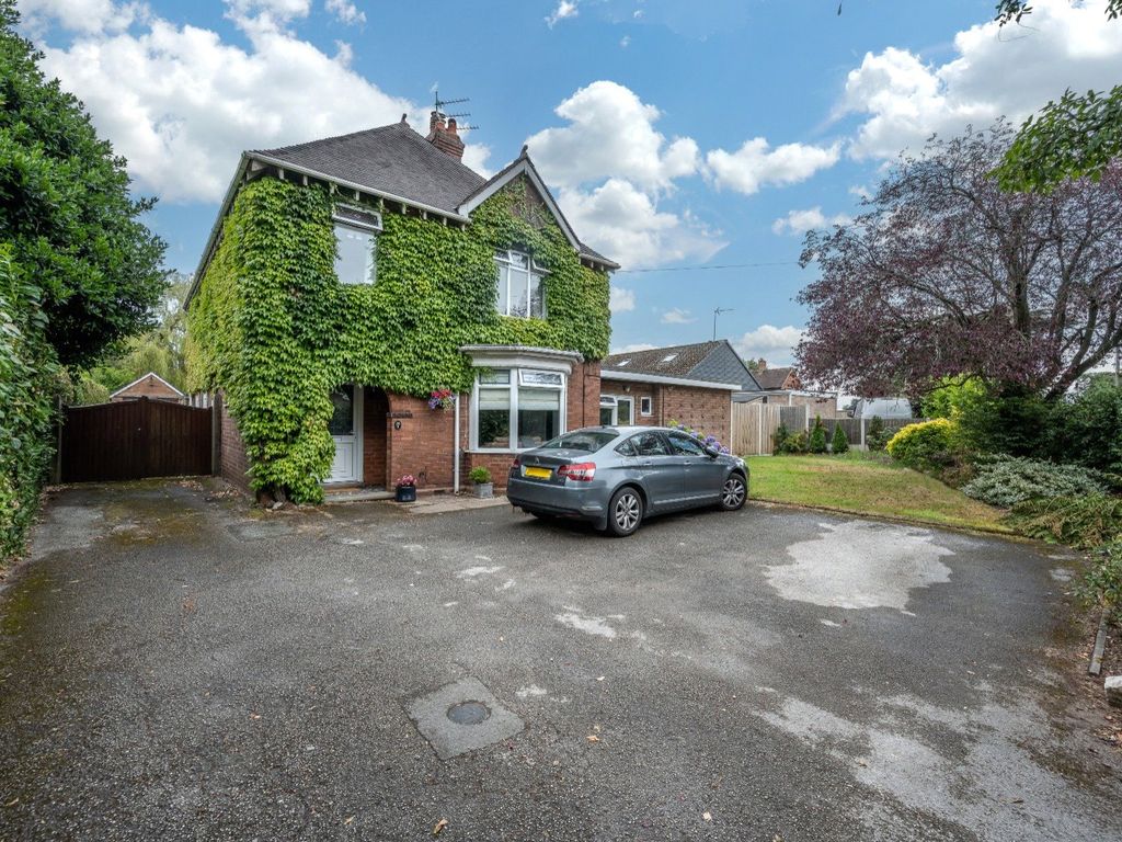 5 bed detached house for sale in Baswich Lane, Stafford ST17 Zoopla