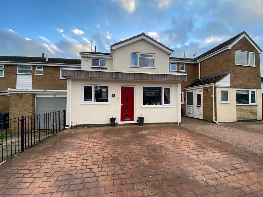 3 bed town house for sale in Condor Close, Broughton Astley, Leicester