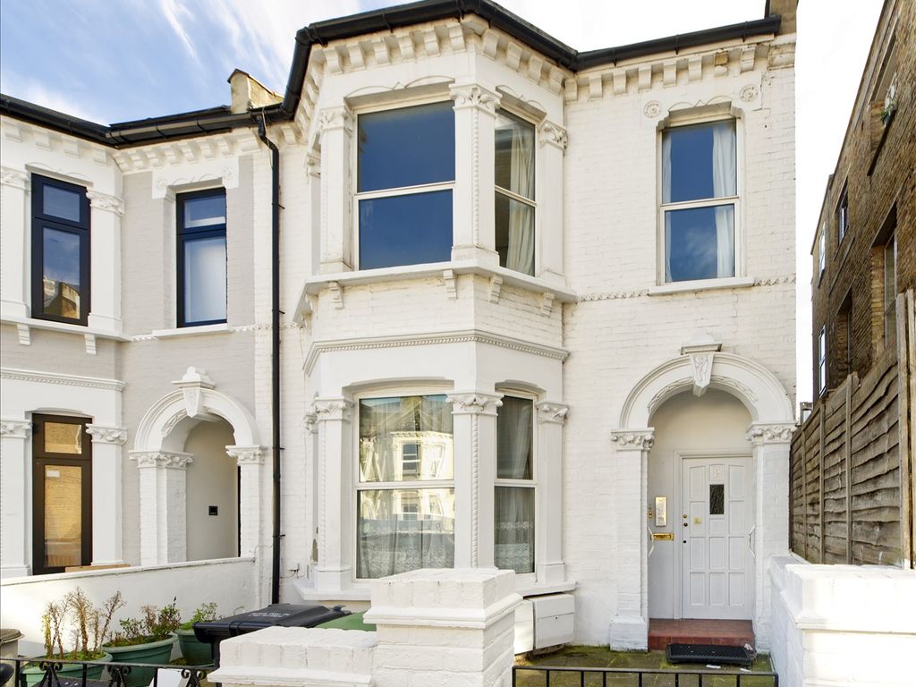 2 bed flat for sale in Ingersoll Road, London W12, £592,000 Zoopla