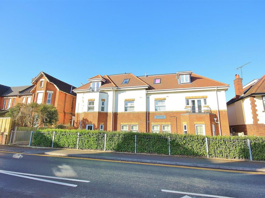 1 bed flat for sale in Belle Vue Road, Southbourne, Bournemouth BH6