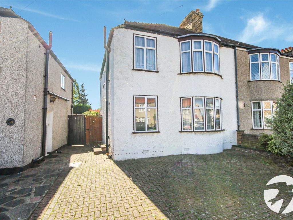 4 bed semidetached house for sale in Tidford Road, Welling, Kent DA16