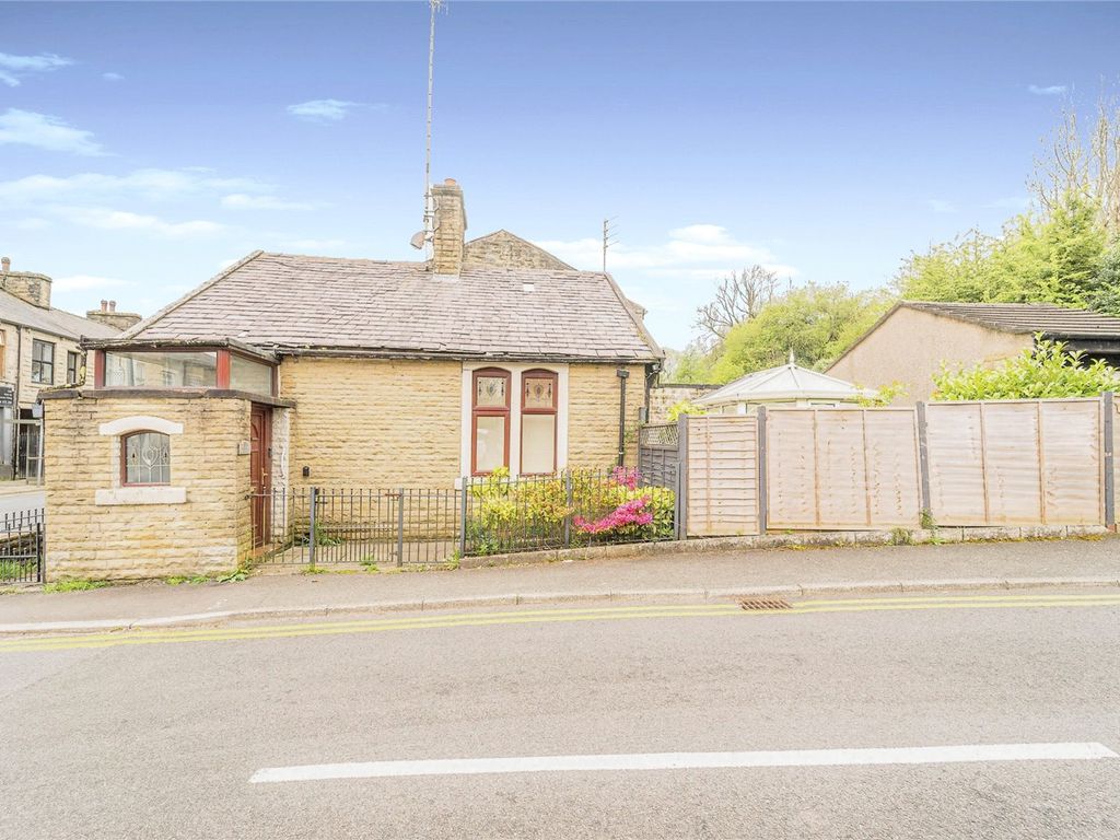 2 bed bungalow for sale in Newchurch Road, Bacup, Lancashire OL13 Zoopla