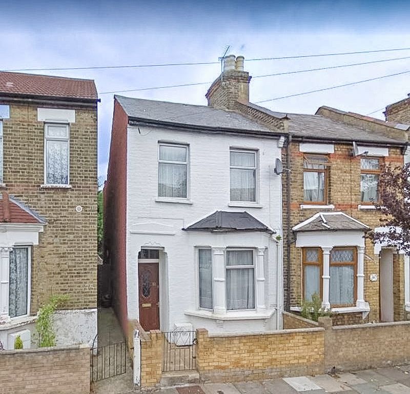 3 bed end terrace house for sale in Beamish Road, London N9 Zoopla