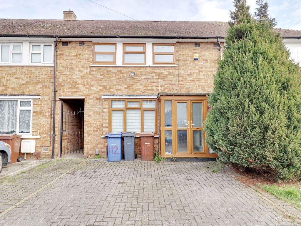 2 bed terraced house for sale in Anton Road, South Ockendon RM15 Zoopla