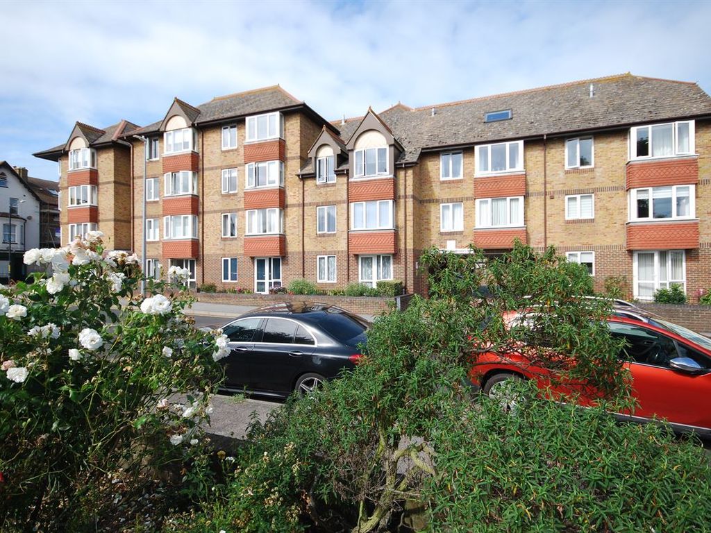 1 bed flat for sale in Oakland Court, Kings Road, Herne Bay CT6, £125,000 Zoopla