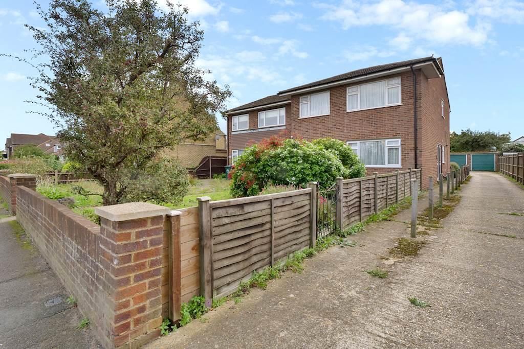 2 bed for sale in Feltham Road, Ashford TW15 Zoopla