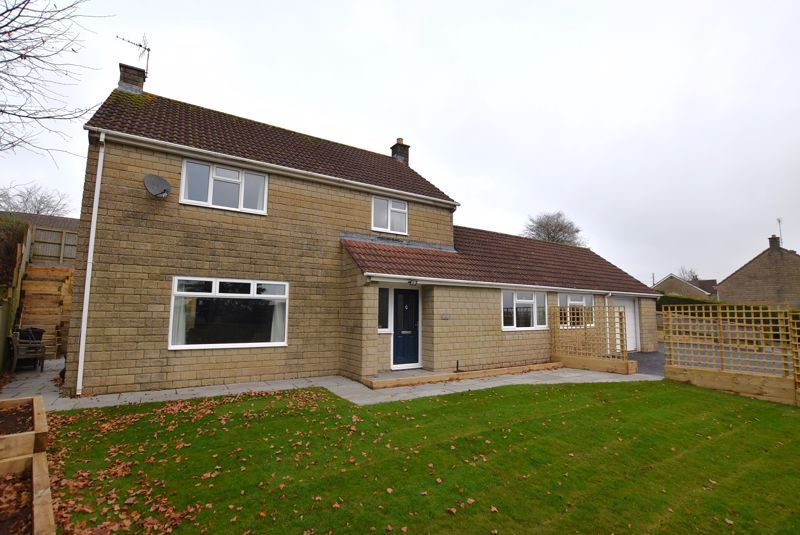 5 bed detached house for sale in Top Wood, Radstock BA3, £