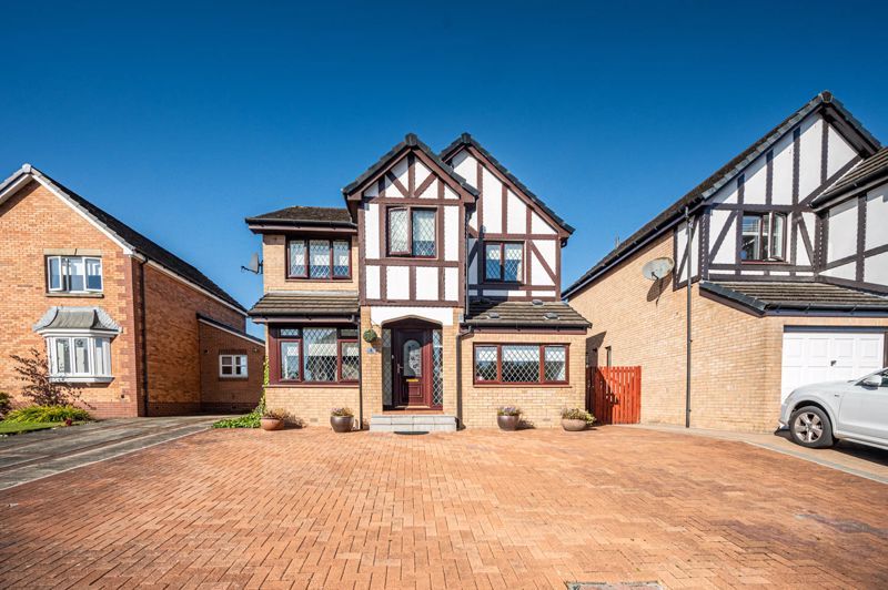 4 bed detached house for sale in English Row, Calderbank, Airdrie ML6