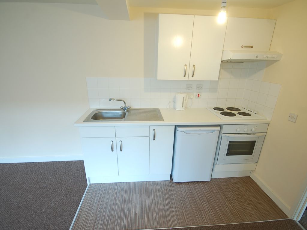2 bed flat to rent in Old Market Street, Thetford, Norfolk IP24 Zoopla