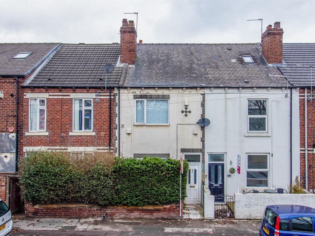 3 bed terraced house for sale in Castleford Road, Normanton WF6, £