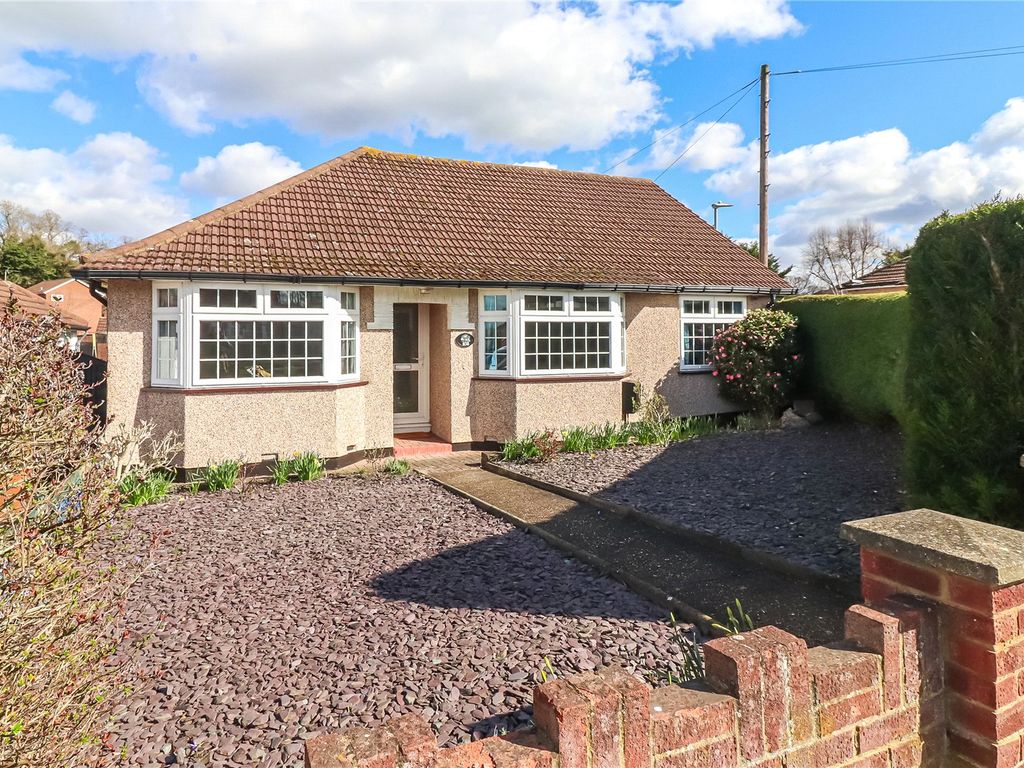 3 bed bungalow for sale in Harrow Way, Watford WD19 Zoopla