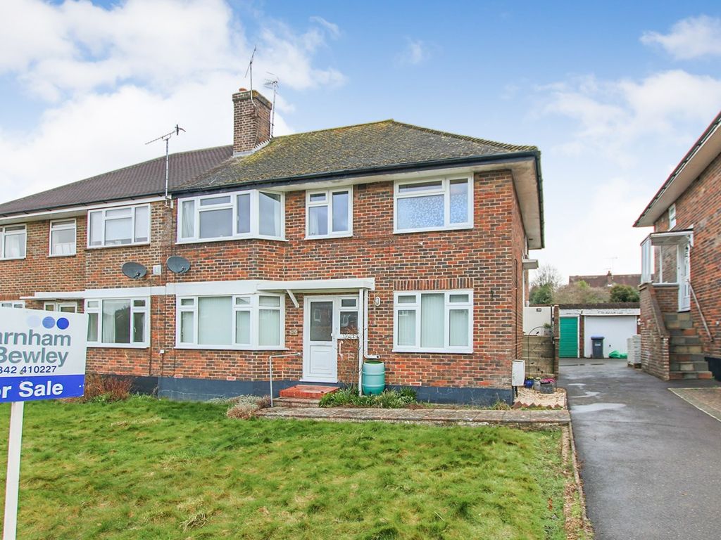 2 bed for sale in Halsford Park Road, East Grinstead RH19