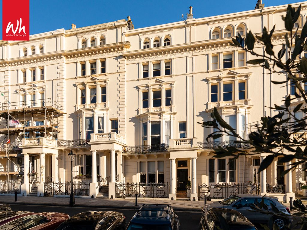 3 bed flat for sale in Palmeira Square, Hove BN3, £450,000 Zoopla