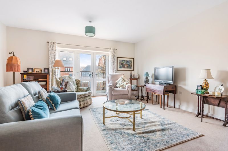 2 Bed Property For Sale In Redfields Lane Church Crookham Fleet Gu52 Zoopla