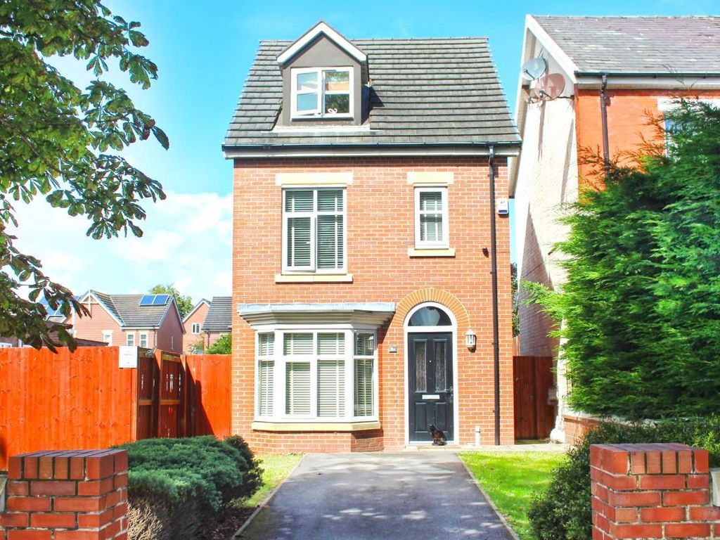 3 bed detached house for sale in Curzon Road, Southport PR8 Zoopla