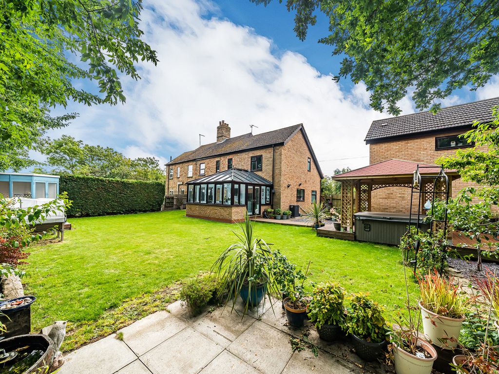 4 bed semi-detached house for sale in Main Street, Hemington PE8, £ ...