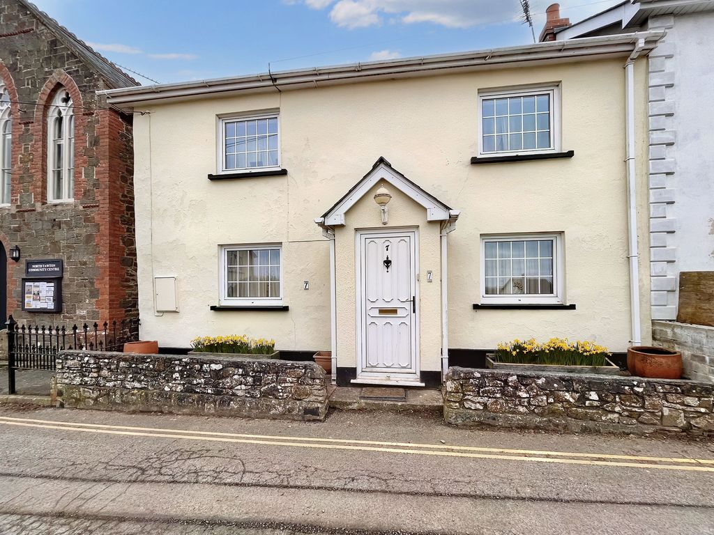 2 bed terraced house for sale in Barton Street, North Tawton, Devon