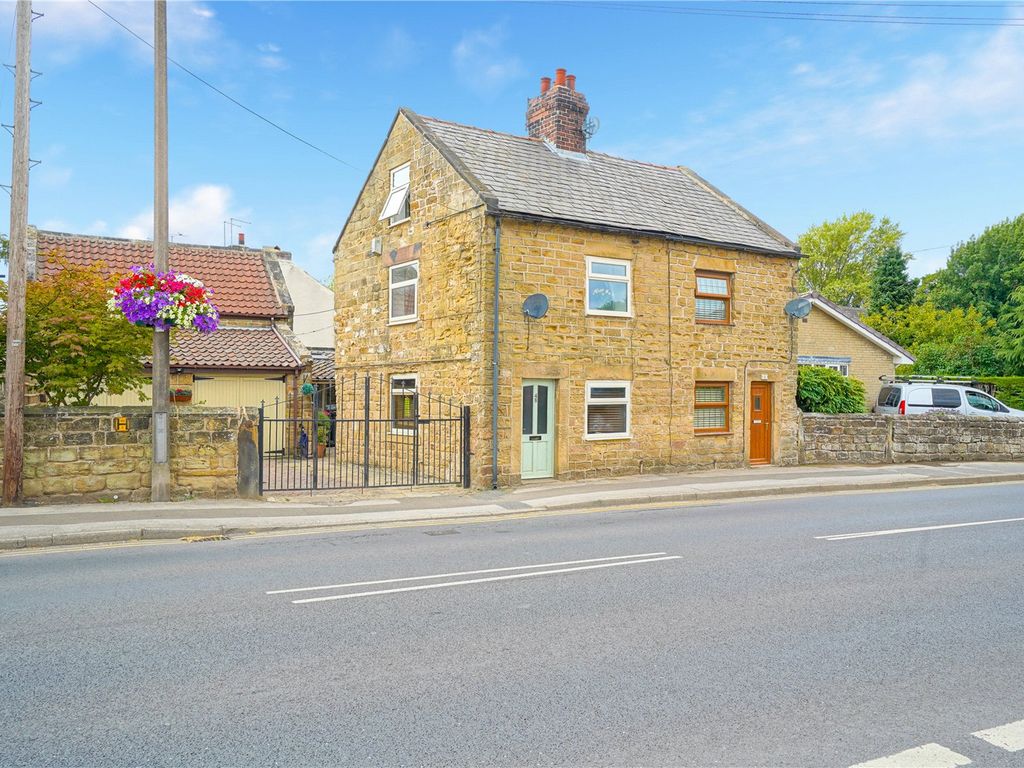 2 bed semidetached house for sale in Morthen Road, Wickersley