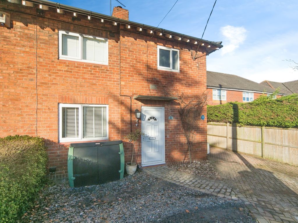 2 bed semidetached house for sale in Vale Royal, Chester, Cheshire CH4