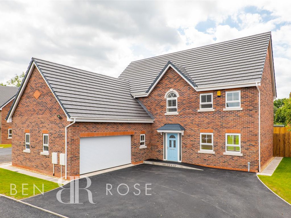 5 bed detached house for sale in Fossdale Moss, Leyland PR26 Zoopla
