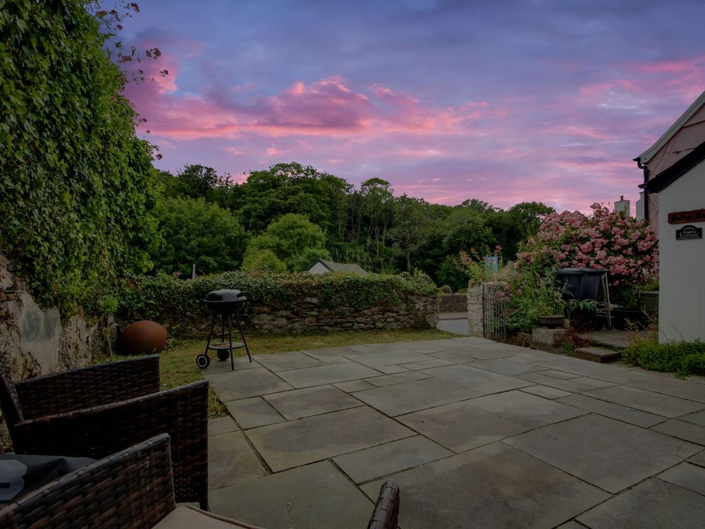 2 bed cottage for sale in Symonds Cottages, Combe Martin,