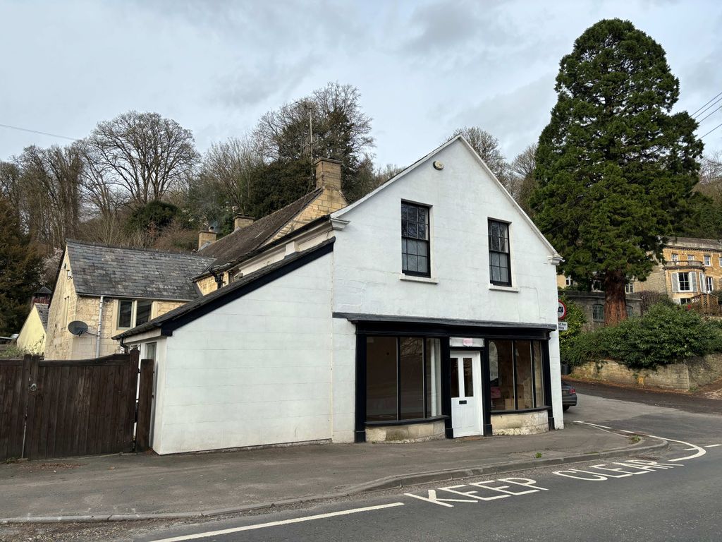 Retail premises to let in Dark Lane, Chalford, Stroud GL6, £18,500 pa