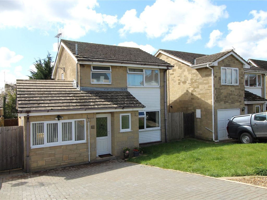 3 bed detached house for sale in Byfield Road, Woodford Halse