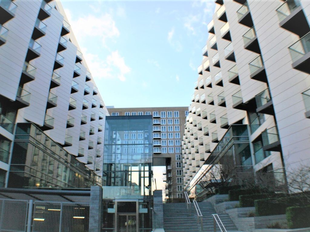 836, Baltimore Wharf, Baltimore Wharf E14  