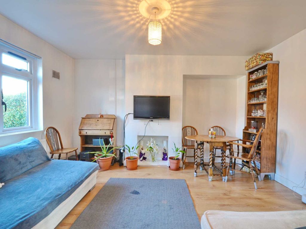 3 bed semidetached house to rent in Lydney Road, Southmead BS10 Zoopla