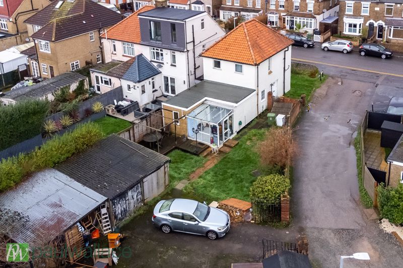 3 bed detached house for sale in Rye Road, Hoddesdon EN11 Zoopla