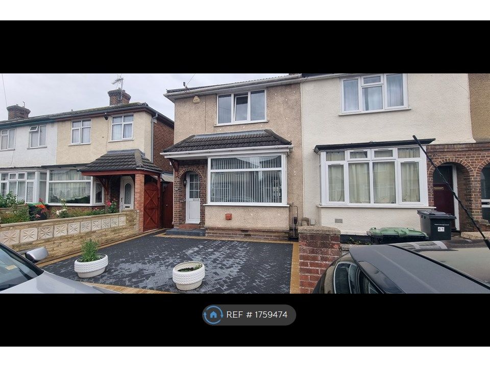 2 bed flat to rent in Bedford, Bedford MK42 Zoopla