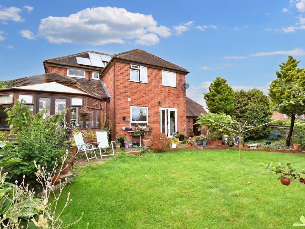 5 bed detached house for sale in Haydon Road, Didcot, Oxfordshire OX11, £975,000 Zoopla