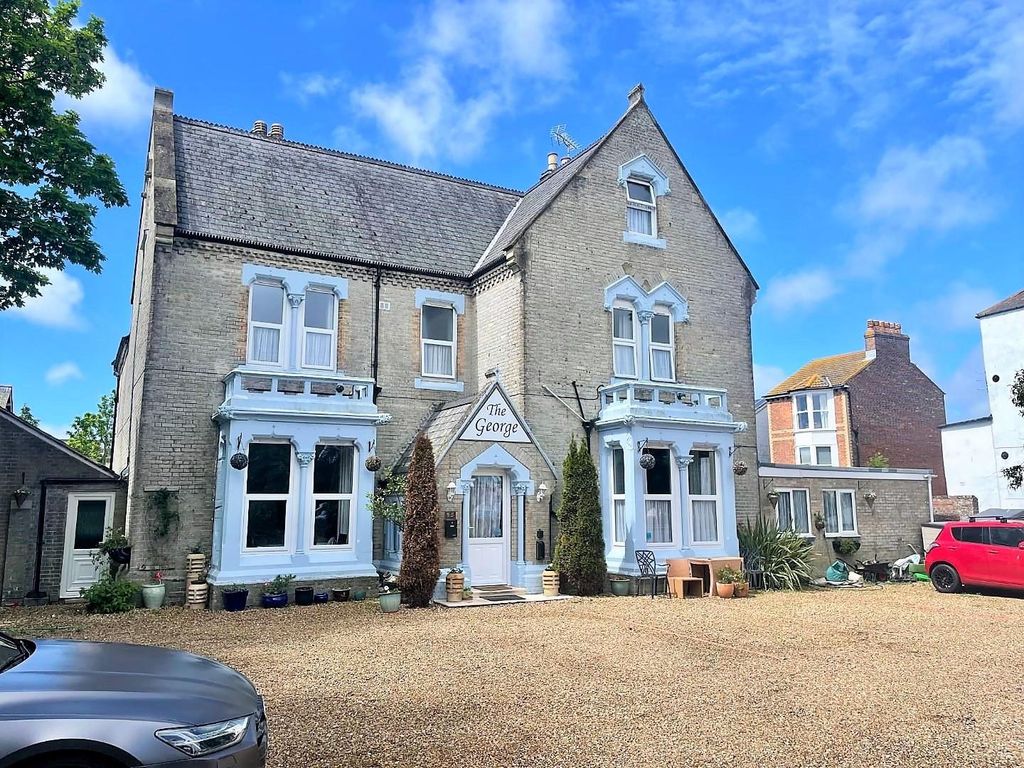 9 bed detached house for sale in Dorchester Road, Weymouth DT4 Zoopla