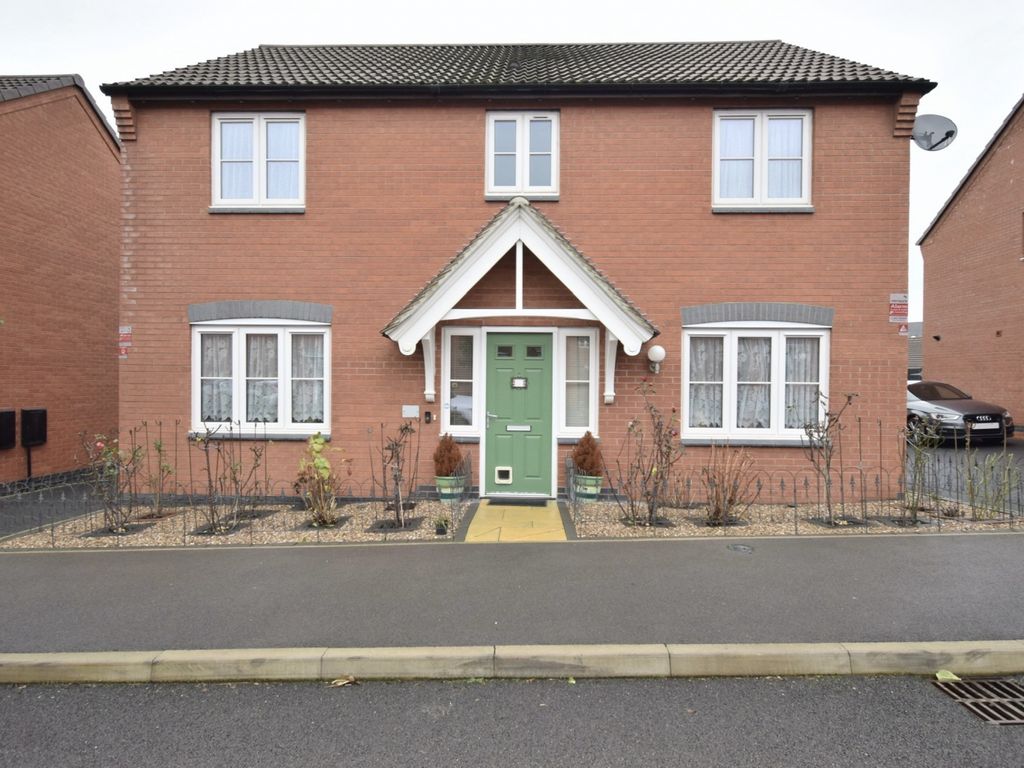 4 bed detached house for sale in Wheelband Way, Scraptoft, Leicester