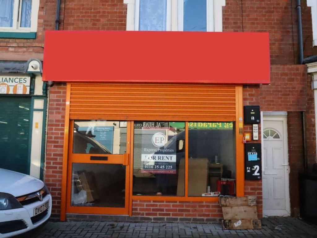Retail premises to let in Green Lane Road, Leicester LE5, £18,600 pa