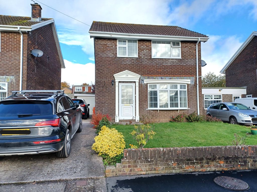 3 bed detached house for sale in Beaumaris Way, Blackwood NP12, £