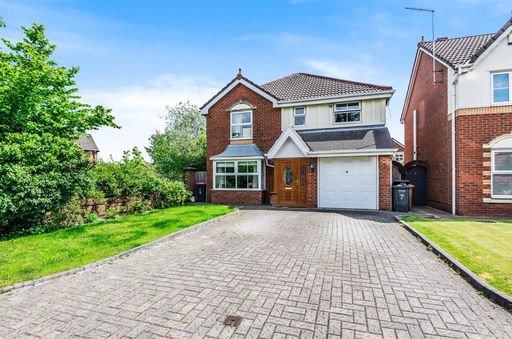 4 bed detached house for sale in Edge Green, Worsley, Manchester M28
