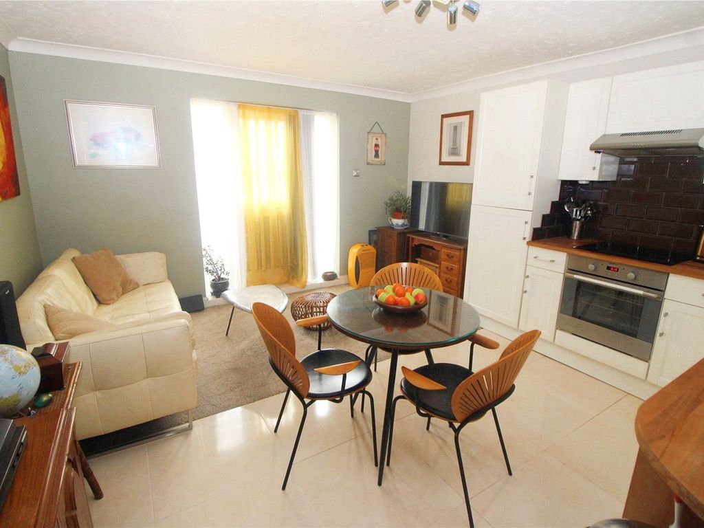 1 bed flat for sale in The Broadway, Minster On Sea, Sheerness, Kent